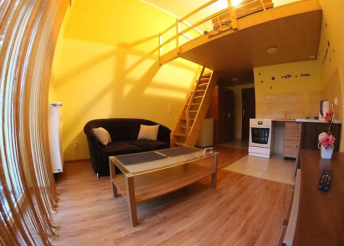 Garden Z Ogrodem I Przyjazne Dla Zwierzat, * Racibórz